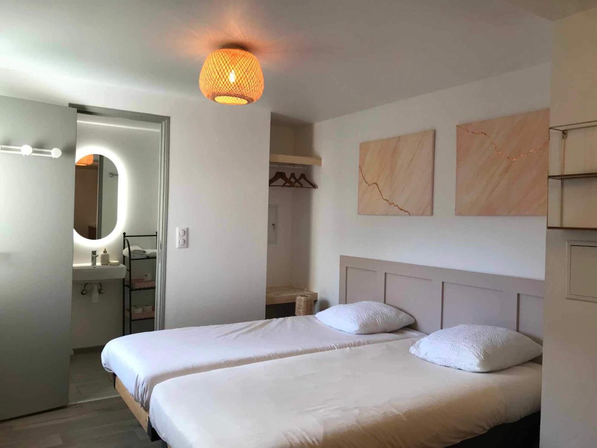 Cit'Hotel Design Booking Evry Saint-Germain-Les-Corbeil Senart Ngoại thất bức ảnh